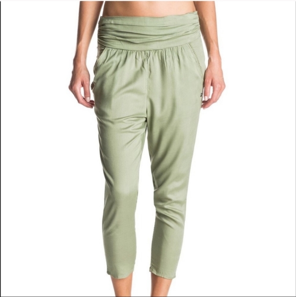 Roxy Pants - NWT ROXY Beach Pants